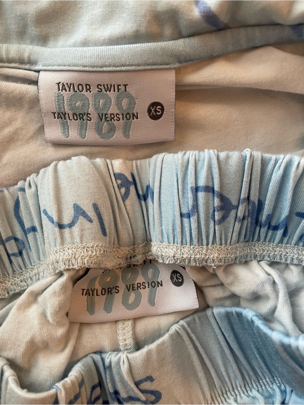 Taylor Swift 1989 Wildest Dreams Pajama Set RARE Official Merch Size XS Blue EUC - Picture 9 of 10